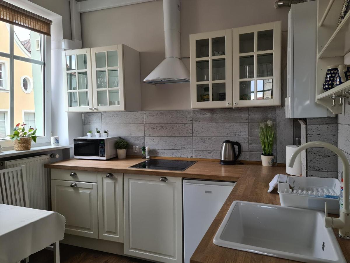 Apartament W Rynku For You โบเลสวาเวียส ภายนอก รูปภาพ