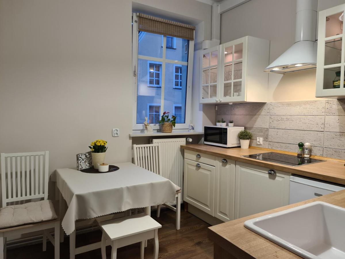 Apartament W Rynku For You โบเลสวาเวียส ภายนอก รูปภาพ